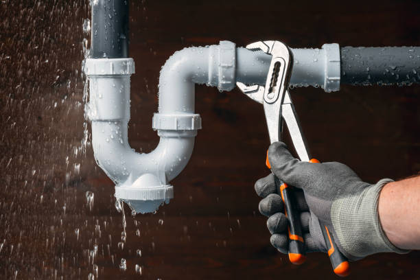 Professional Drain Cleaning technician working in Lucerne, CA